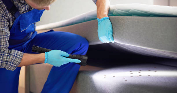 Best Exterminator Services  in Oxford, MI
